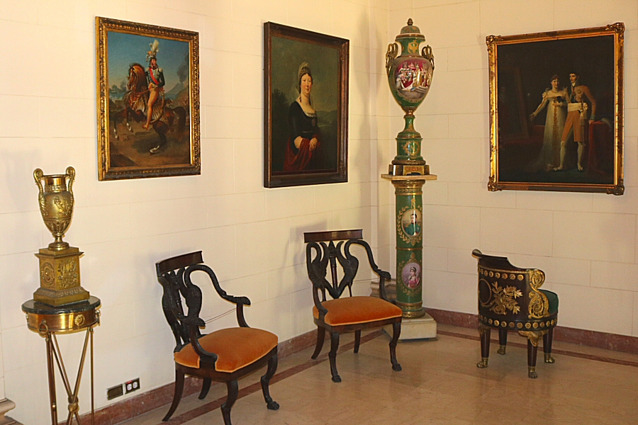 The oil painting, entitled King of Naples Joachim Murat on Horseback (on the left), and the portrait of Jérôme Bonaparte, the youngest brother of Napoléon, with Catherine of Württemberg (on the right)