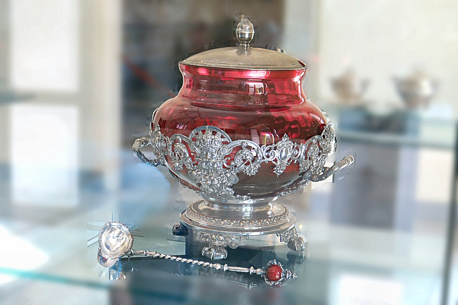 the punch bowl and the ladle (made in France in the 19th century; made of silver and crystal)